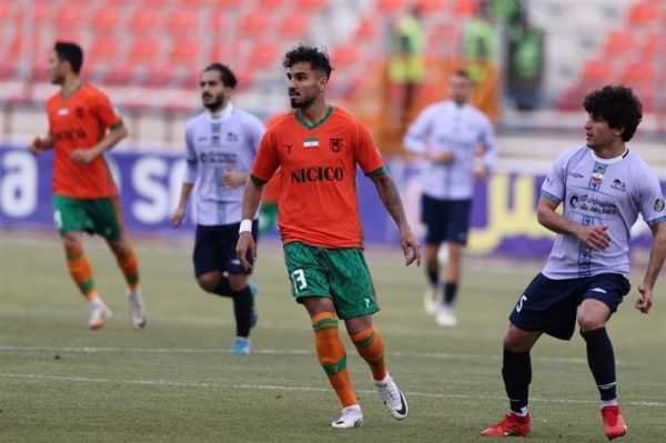 واکنش گلزن مس رفسنجان درباره شادی گلش مقابل استقلال