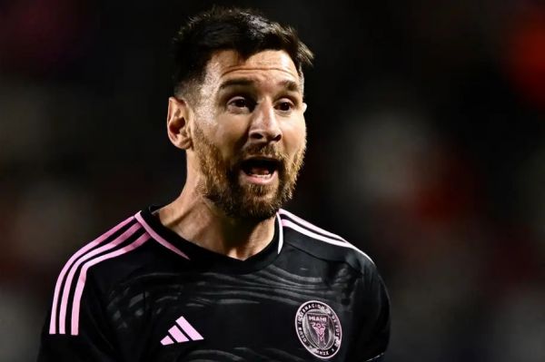  واکنش به اولین بازی مسی پس از مصدومیت چهار هفته‌ای