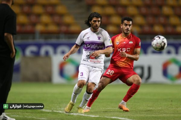  گزارش تصویری اختصاصی  دیدار تیمهای فولاد خوزستان و هوادار