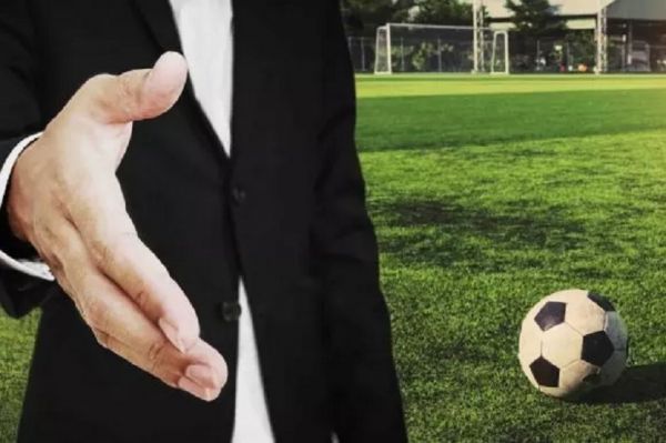  گزارش ویژه  جنگ ایجنت‌ها بالا گرفت؛ 30 نفر علیه یک نفر