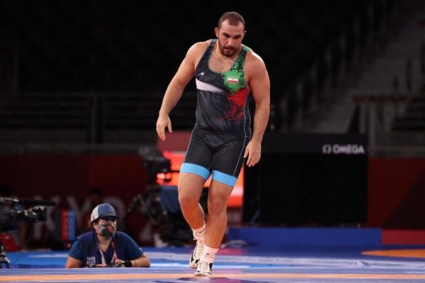  تمرین تیم ملی کشتی آزاد در تالار پذیرایی هتل