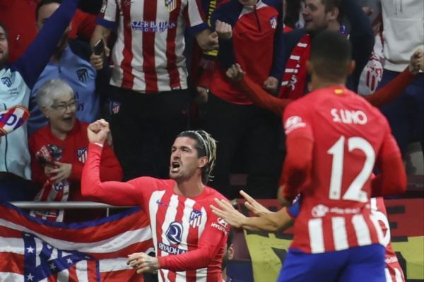  برد دشوار شاگردان سیمئونه مقابل دورتموند