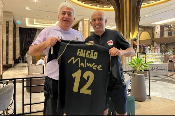  فروش پیراهن بهترین بازیکن فوتسال جهان در کمک به موسسات خیریه