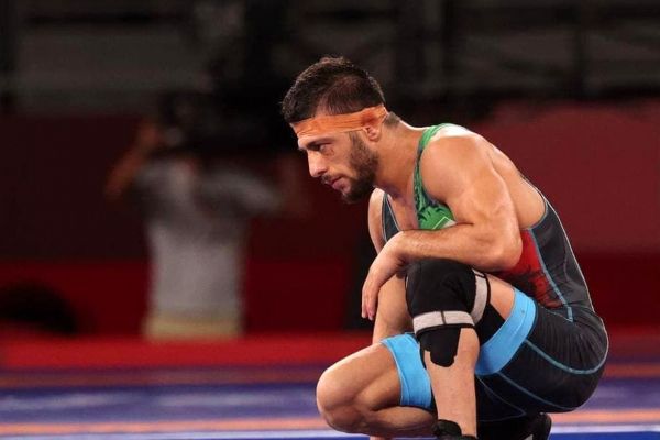  وقتی رتبه‌ پنجم باز هم برای اطری تکرار شد