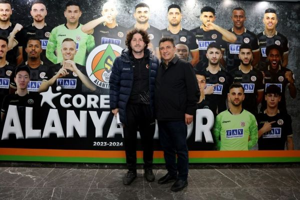  سرمربی تیم ملی مهمان باشگاه ترکیه‌ای