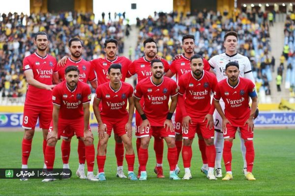 دروازهبان برزیلی کار را برای نساجی در اصفهان درآورد