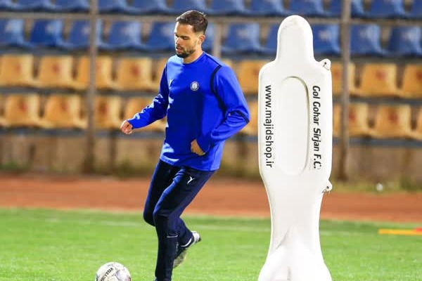  جدایی مهاجم خارجی گل‌گهر