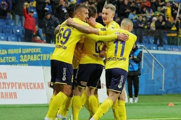  پیروزی روستوف در حضور 68 دقیه‌ای محمد محبی