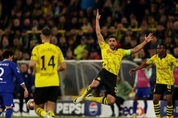 سیمئونه در خاک آلمان تسلیم دورتموند شد