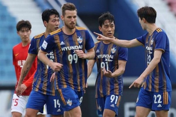 لیگ قهرمانان آسیا پیروزی اولسان مقابل یوکوهامای ژاپن