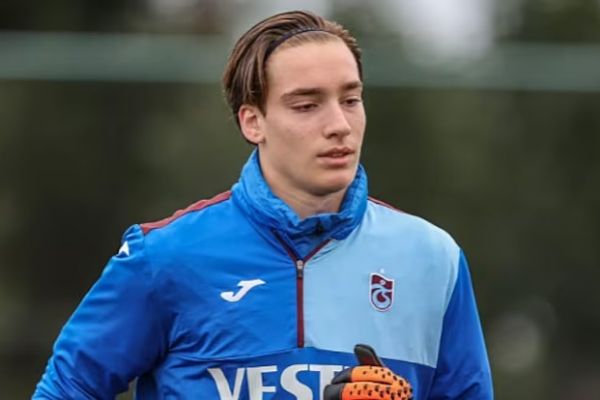 رئال مادرید برای خرید دروازهبان 18 ساله دست به کار شد