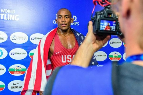  جی‌دن کاکس از دنیای کشتی خداحافظی کرد