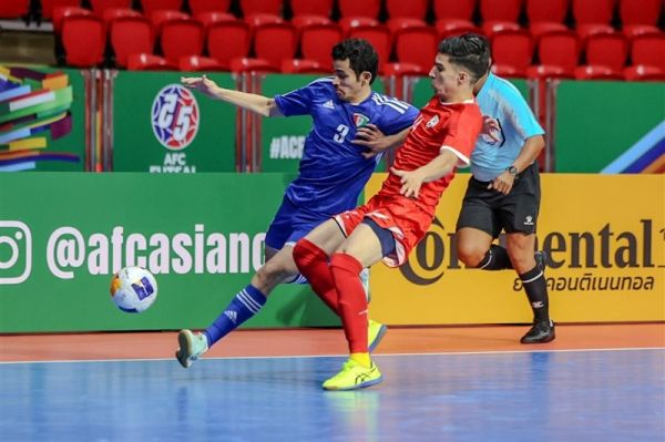 تساوی رقیبان اصلی ایران در راه صعود به مرحله یکچهارم نهایی جام ملتها