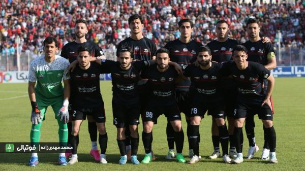 اتفاقات فرودگاه تبریز، سرمربی ولزی را دچار تردید کرد کولمن سرمربی تراکتور میشود یا نه