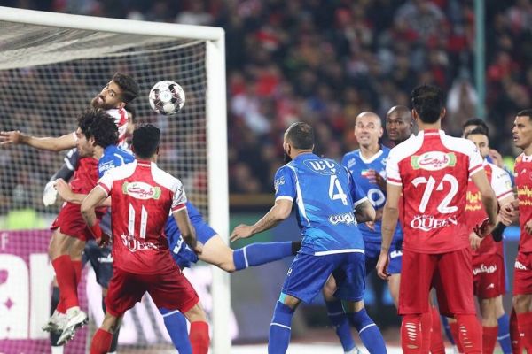  بررسی بازی‌های باقی مانده استقلال و پرسپولیس در لیگ برتر  دو استقلالی سد راه قهرمانی آبی‌ها