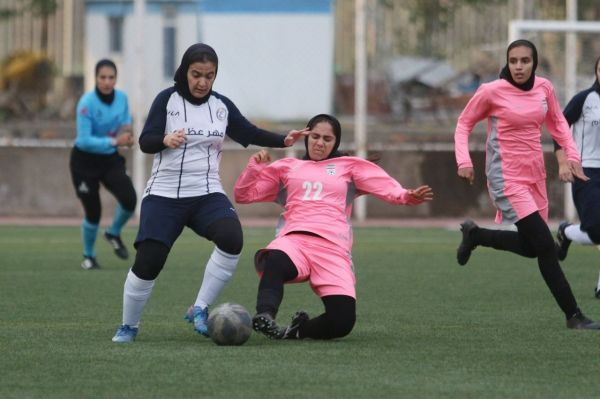 گزارش تصویری دیدار تیم ملی دختران زیر ۱۵ سال و مهر عظام