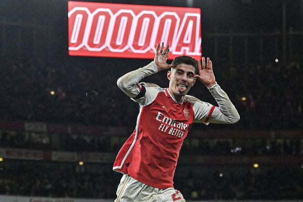 بازیکنی که گل قهرمانی چلسی را زده بود، مقابل این تیم خوشحالی کرد عکس