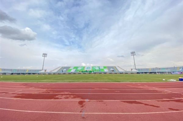 ورود بانوان به ورزشگاه امام خمینی ره اراک ممنوع شد