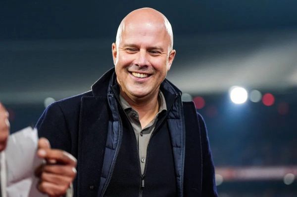 سیستم مربی هلندی کاملا منطبق با روش بازی لیورپول است