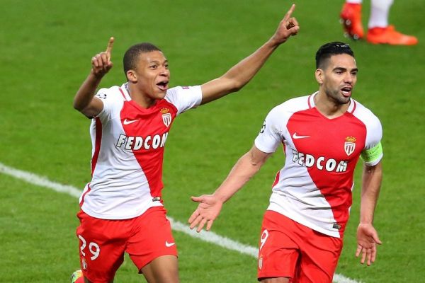 عکس؛ وقتی امباپه و فالکائو خط حمله موناکو را تشکیل میدادند