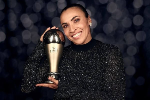  بازیکن افسانه ای فوتبال زنان تصمیم به خداحافظی گرفت؛ مارتا با یک حسرت بزرگ می رود