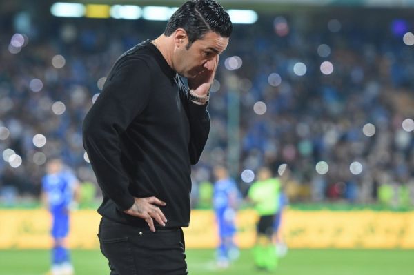 حضور نکونام و استقلالیهای سابق در مراسم ختم مرحوم بابازاده درخواست نکونام از پیشکسوتان