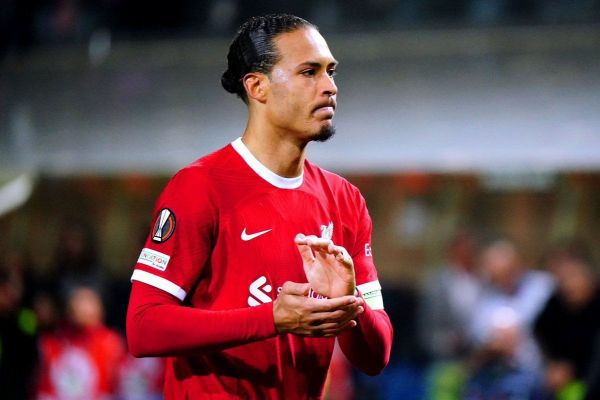 بایرن مونیخ و یک تیم دسته دومی عربستانی به دنبال جذب کاپیتان لیورپول