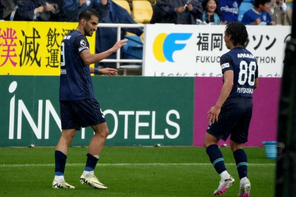 باز هم شهاب باز هم گل؛ دور و دور دورتر ویدیو