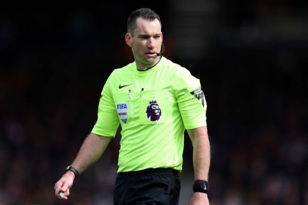 برای اولین بار در لیگ جزیره قضاوت داور به همراه هدکم