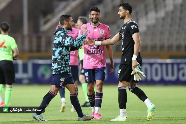 گوهری امیدوارم که روند تیم رو به رشد باشد و با یک جایگاه خوب فصل را تمام کنیم