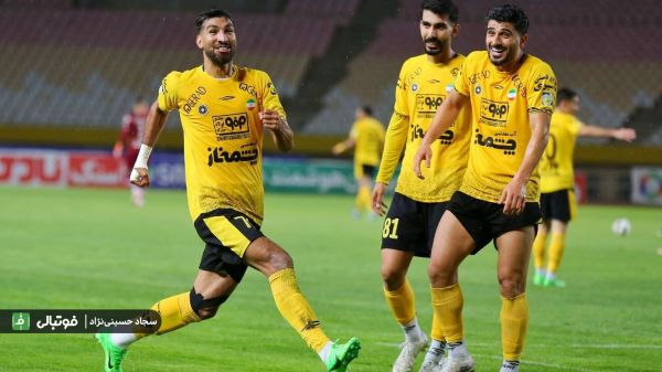 تحول مغانلو در سال جدید؛ گلهایی متفاوت