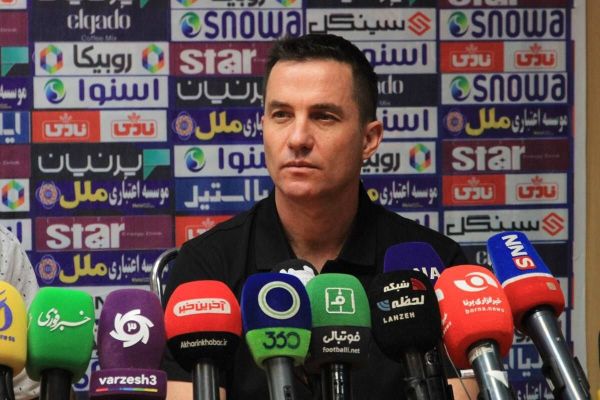  اوسمار از تیمش رفع اتهام کرد؛ به اورونوف وابسته نیستیم