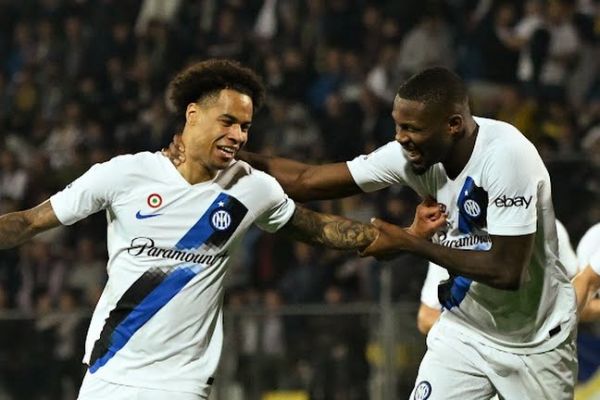  اینتر همچنان خیال باختن ندارد