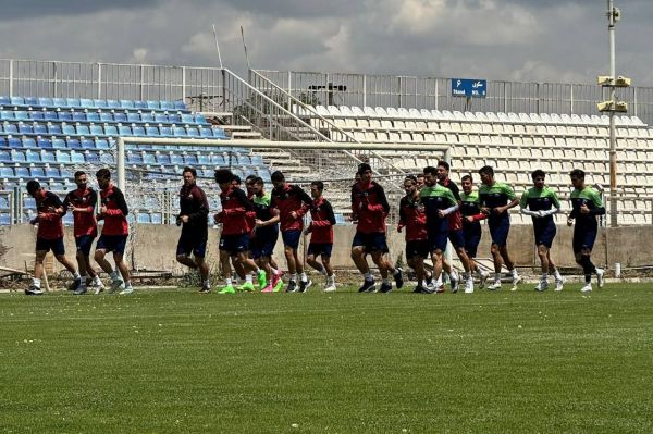 از جدیدترین عضو کادرفنی تراکتور رونمایی شد عکس