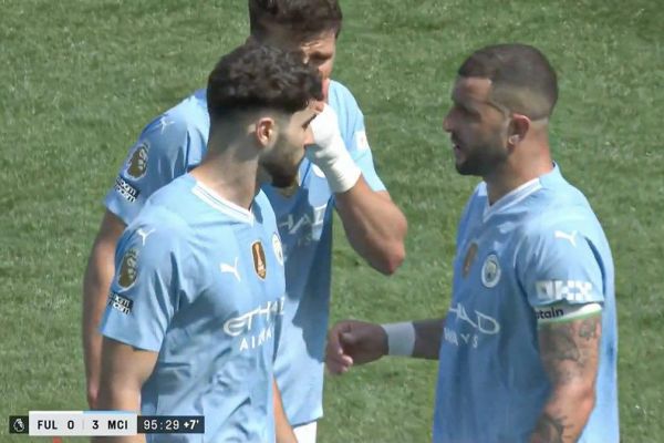 چه کسی نگذاشت تا گواردیول هتتریک کند عکس