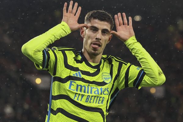 هواداری ستاره آلمانی آرسنال از دشمن همشهری