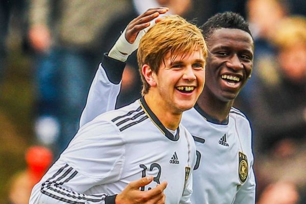 عکس؛ وقتی مدافع رئال مادرید با مهاجم دورتموند همتیمی بود