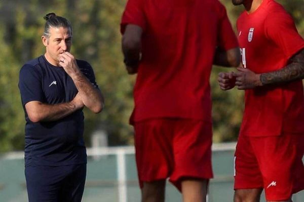  دستیاران قلعه نویی تماشاگر جدال استقلال - فولاد