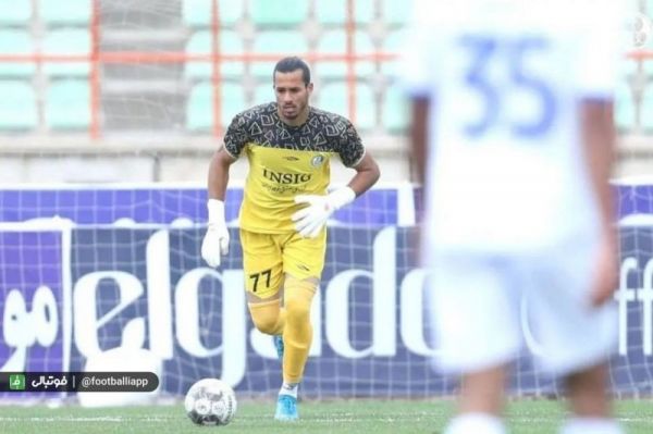 پورحمیدی خشم پورموسوی را درآورد؛ تعویض در دقیقه ۲۴