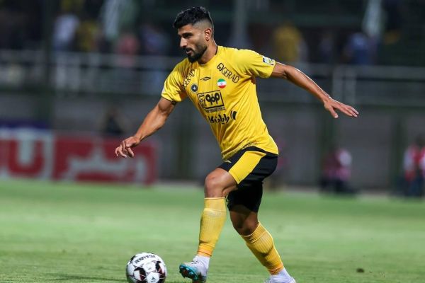  زکی‌پور به بازی با ملوان نرسید