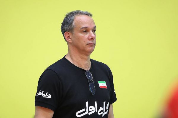 پائز از پیشرفت بازیکنان رضایت دارم جنگندگی در زمین مهمترین نکته است