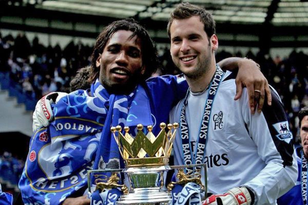 دروازه بان افسانه ای چلسی ۴۲ ساله شد