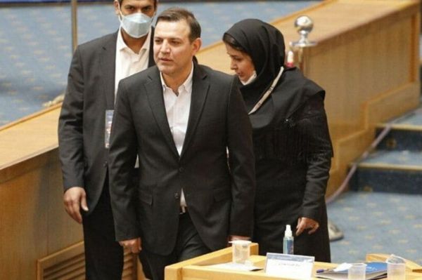 توضیح دبیر کل فدراسیون فوتبال؛ عزیزی خادم چطور عزل شد