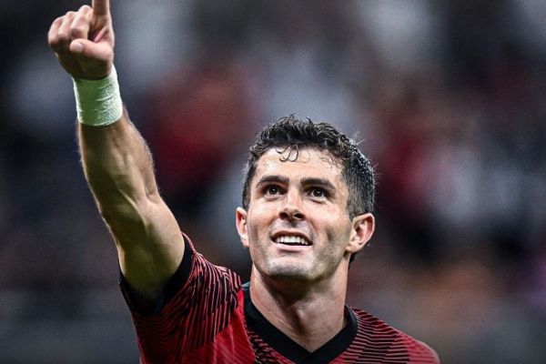 هافبک آمریکایی میلان نامزد دریافت جایزه بهترین هافبک فصل سری آ