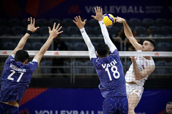 گزارش تصویری دیدار تیمهای ملی والیبال ایران و صربستان