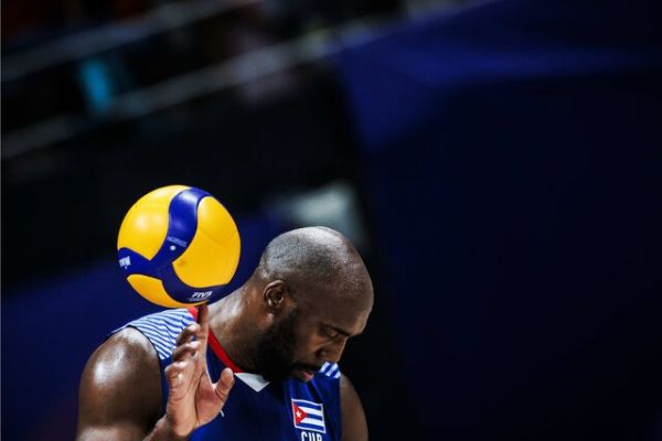 لیگ ملتهای والیبال کوبا مدعی صعود به المپیک؛ ایران در وضعیتی نامساعد + جدول