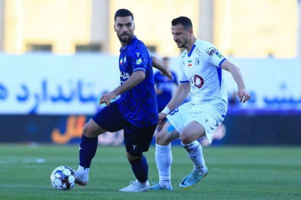 گل گهر با یک محروم به دیدار با استقلال رسید