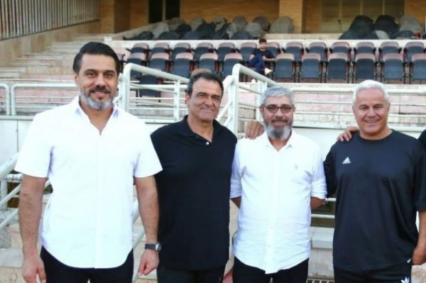  مجتبی محرمی در گفت‌و‌گو با فوتبالی  پرسپولیس قهرمان می‌شود  بگذارید دل استقلالی‌ها با کُری‌خوانی، خوش باشد