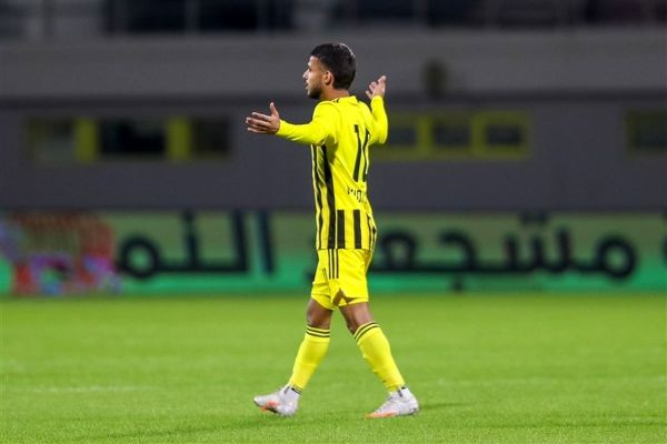 لیگ برتر امارات تساوی اتحاد کلبا در حضور قایدی