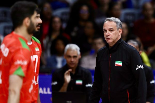  پائز  حالا بیشتر شبیه یک تیم هستیم  باید از ناامیدی به عنوان یک قدرت استفاده کنیم